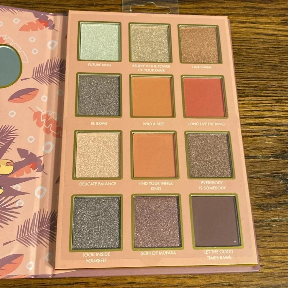 Disney The Lion King Simba 12 Shade Eyeshadow Palette Mirror NIB